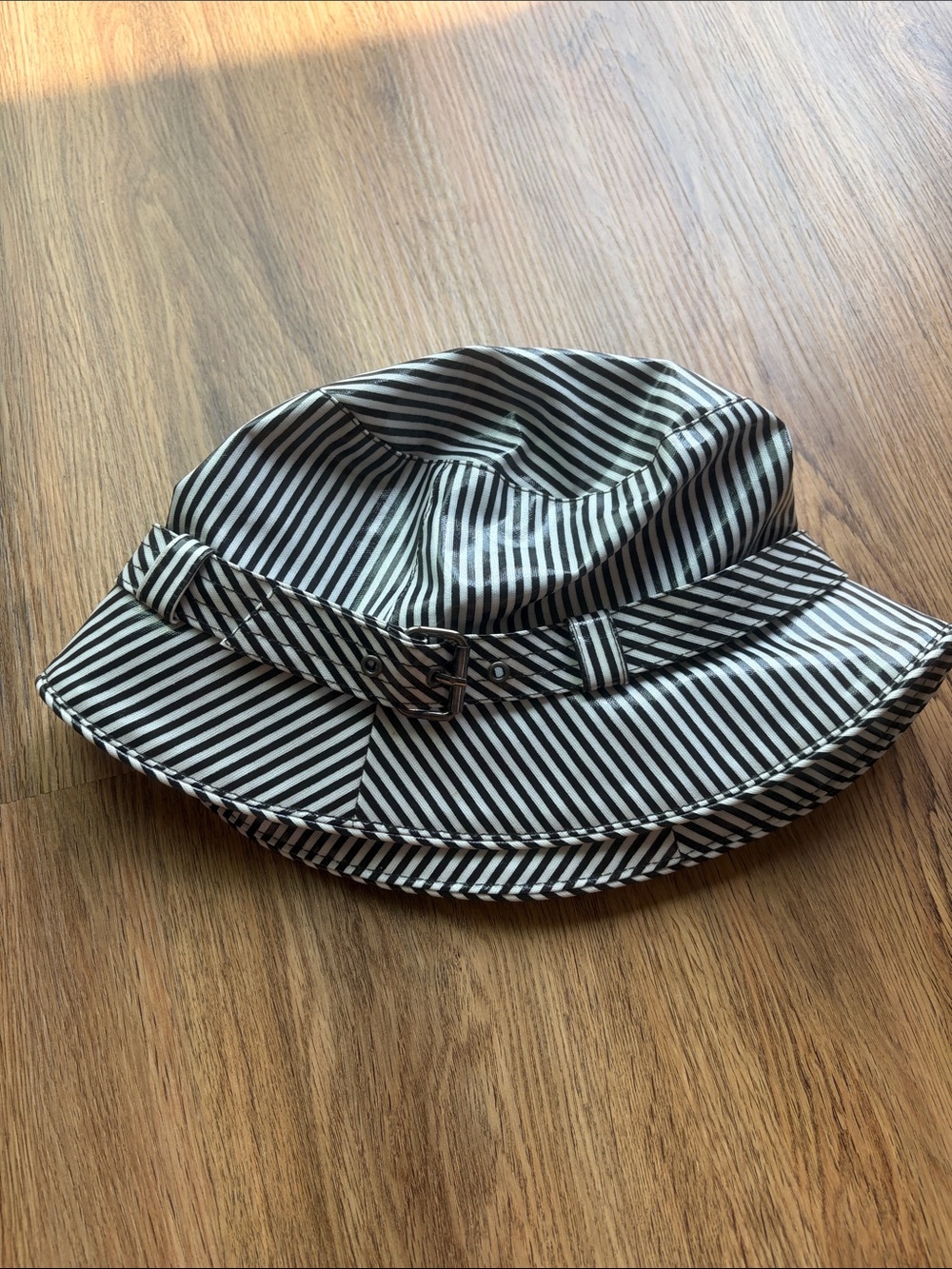 San Diego Hat Company Black and White Striped Kids Bucket Hat with Buckle